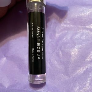 💜 3 for 20 Juliette Has A Gun Sunny Side Up